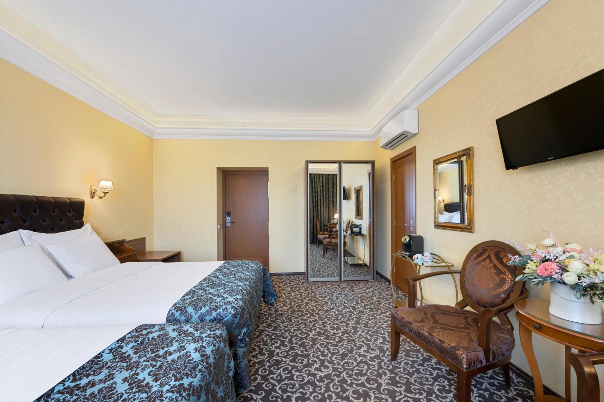 Hotel Jelgava Hotel 4*